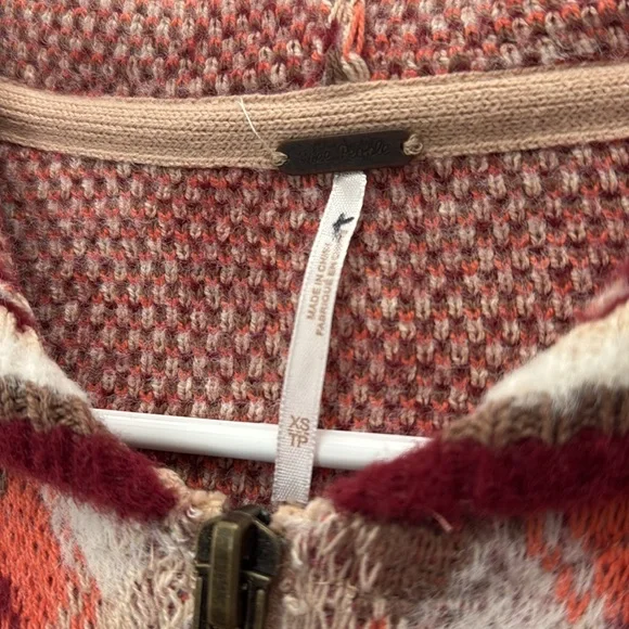 Free People Field Of Flowers Zip - Picture 4 of 8